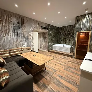 4* Hotel Black Mont